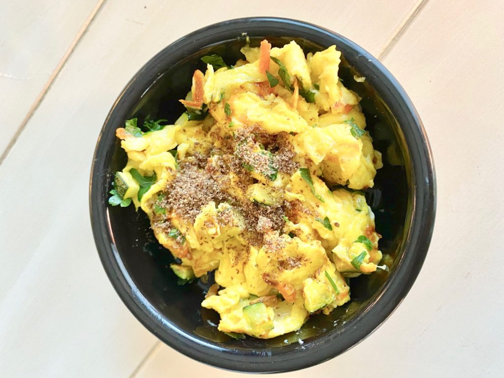 Eggs with carrots, zucchini, flax seed meal, and parsley